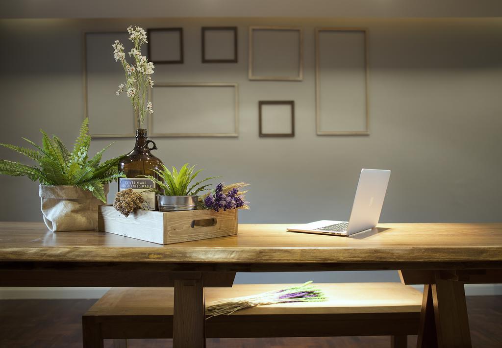 בנגקוק Golden Mountain Hostel מראה חיצוני תמונה
