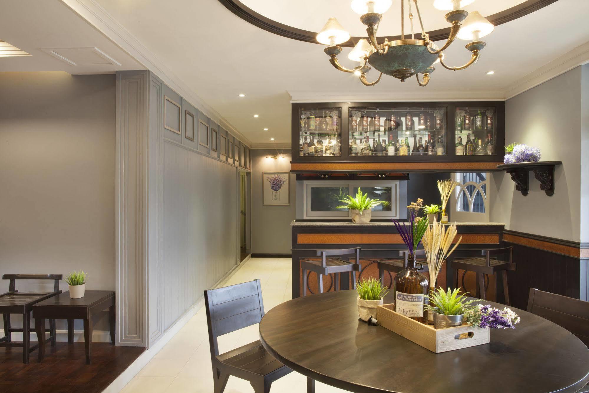 בנגקוק Golden Mountain Hostel מראה חיצוני תמונה